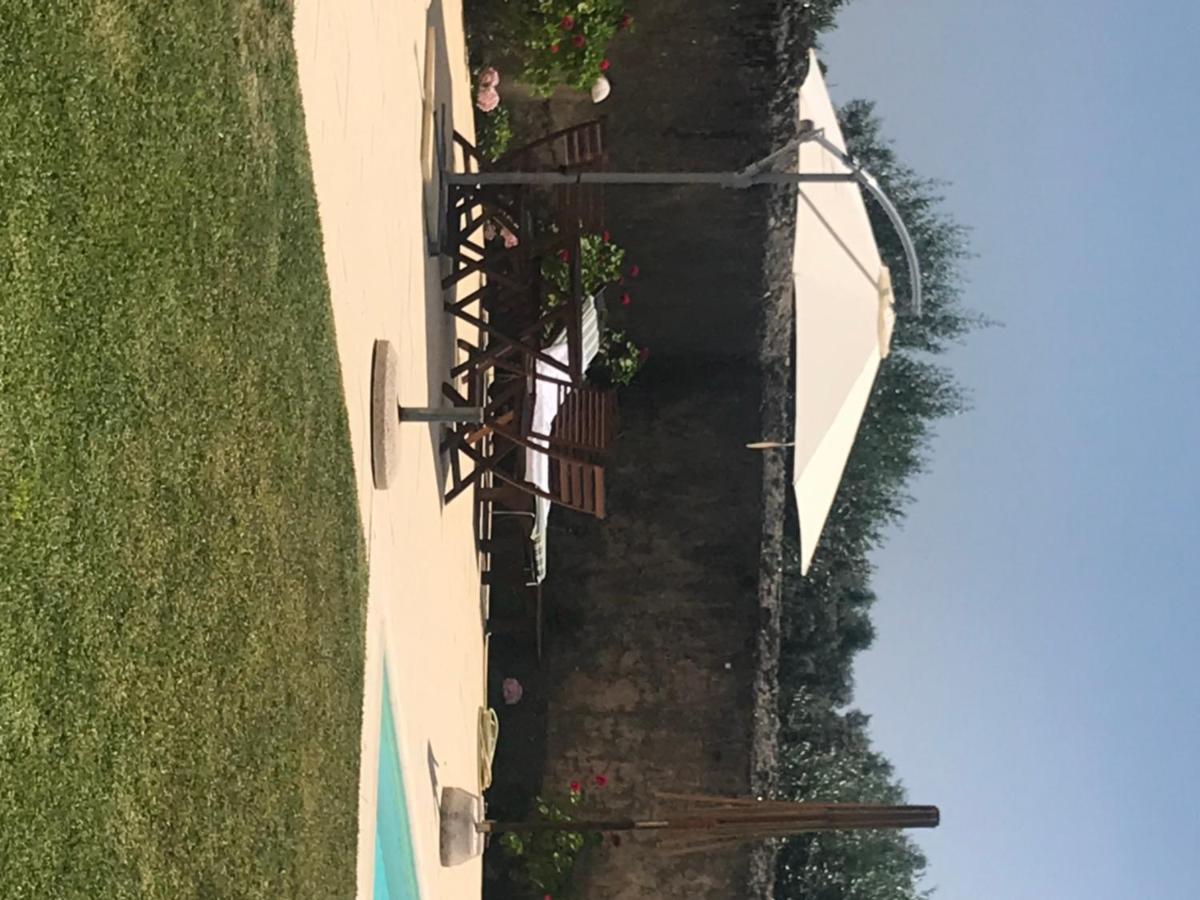 Adobe Typical Cottage Alpalhao  ภายนอก รูปภาพ